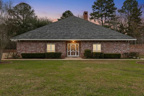 450 W Johnson St, Tatum, TX, 75691-9687 | Card Image