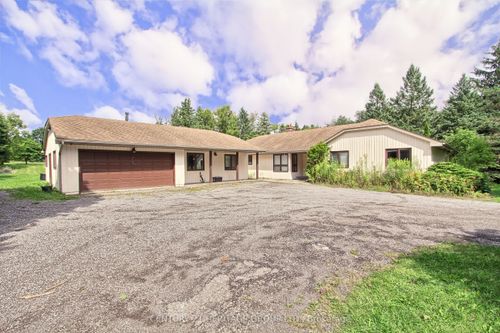 7670-19th Sideroad, King, ON, L0G1T0 | Card Image