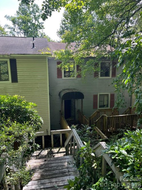 7882 Kinglet Rd, Connelly Springs, NC, 28612-7113 | Card Image