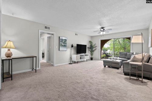 5516 Lakeshore Dr, Columbia, SC, 29206-4997 | Card Image