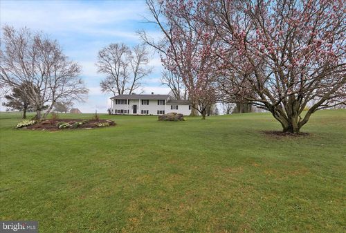 16 Mount Wilson Rd, LEBANON, PA, 17042-4748 | Card Image