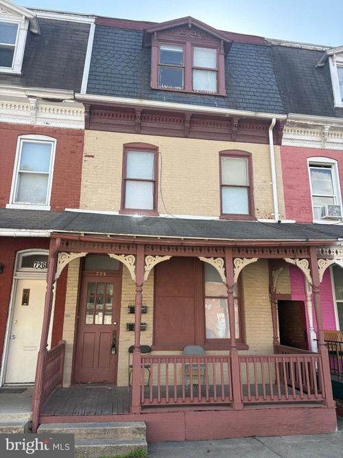 724 Cleveland Ave, YORK, PA, 17401-2225 | Card Image