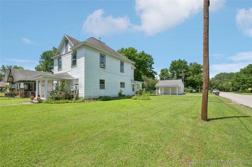 402 S Maple St, Sapulpa, OK, 74066-5319 | Card Image