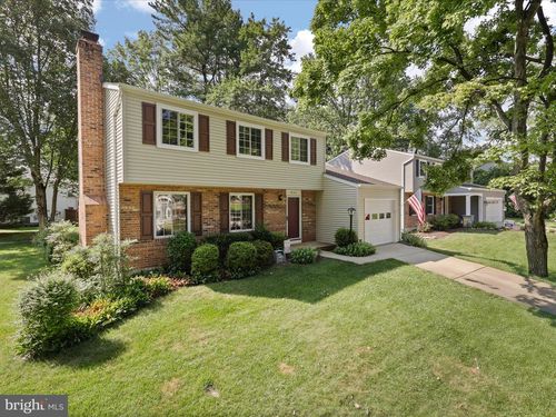 6143 Windward Dr, BURKE, VA, 22015-3850 | Card Image
