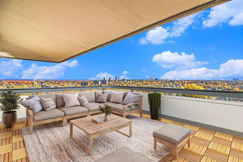 709-158C Mcarthur Ave, Vanier, ON, K1L8C9 | Card Image