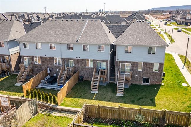 3 Pinot Cres, Townhouse with 3 bedrooms, 3 bathrooms and 3 parking in Stoney Creek ON | Image 37