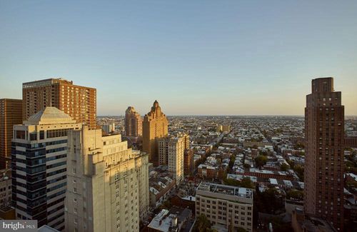 2210-1616 Walnut Street, PHILADELPHIA, PA, 19103 | Card Image