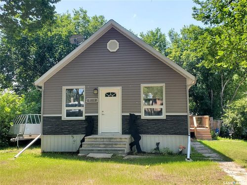 202 Maxwell St, Kamsack, SK, S0A1S0 | Card Image