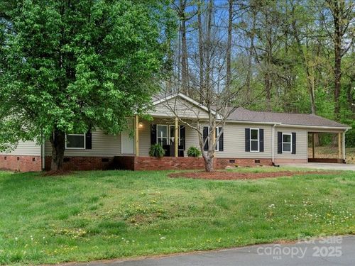 141 Hickory Creek Dr, Gastonia, NC, 28052-9141 | Card Image