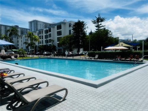 206-17570 Atlantic Blvd, Sunny Isles Beach, FL, 33160-2878 | Card Image