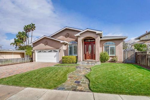 10430 Stern Ave, Cupertino, CA, 95014-3688 | Card Image