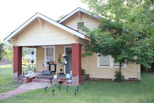 2122 Garland Ave, Texarkana, AR, 71854-3732 | Card Image