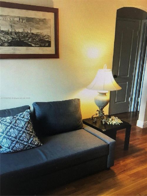 apt-6-30 Almeria Ave, Coral Gables, FL, 33134-6144 | Card Image