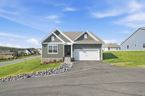 263 Heather Ln, STAUNTON, VA, 24401-9604 | Card Image