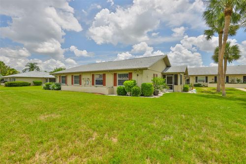 unit-17-1905 Canterbury Ln, Sun City Center, FL, 33573-5640 | Card Image