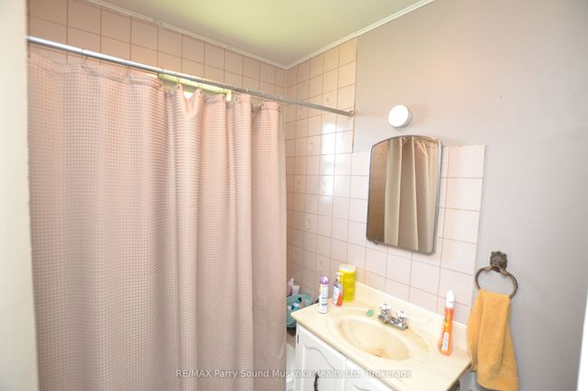 1672 Highway 69 Highway, Home with 0 bedrooms, 0 bathrooms and null parking in The Archipelago ON | Image 27