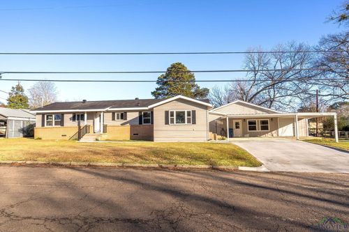 2210 E Harold St, Gladewater, TX, 75647-4100 | Card Image