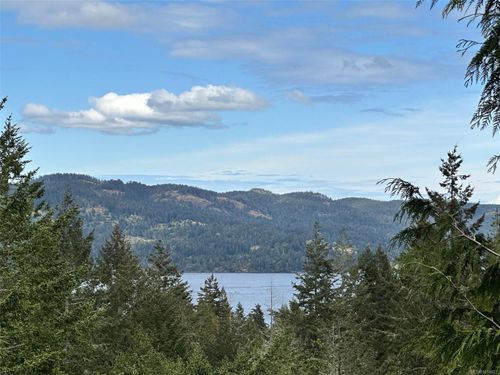 1526 Winslow Dr, Sooke, BC, V9Z1A9 | Card Image