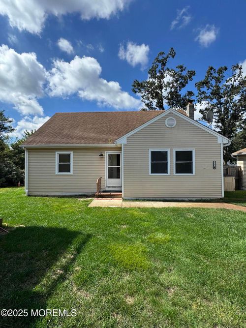 334 Herbertsville Rd, Brick, NJ, 08724-1714 | Card Image
