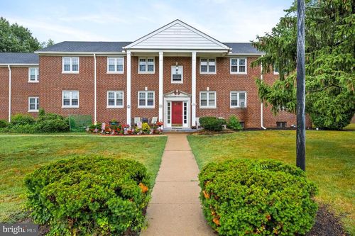 102 Cherry Parke, CHERRY HILL, NJ, 08002-4002 | Card Image