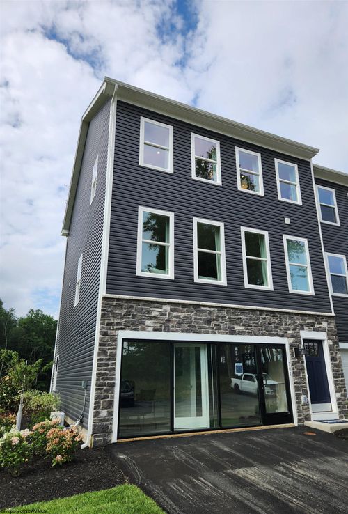 722 Hartman St, Morgantown, WV, 26501 | Card Image