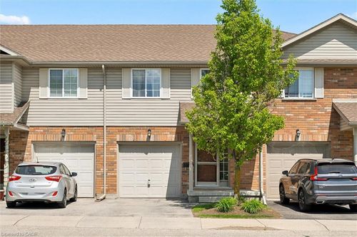 5-15 Gregg Crt, Kitchener, ON, N2A4H7 | Card Image