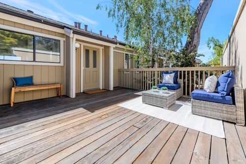 10 Dickens Ct, Mill Valley, CA, 94941-4608 | Card Image