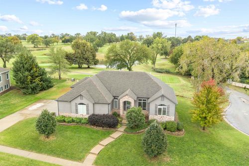 2110 Edgewood, Salina, KS, 67401-5500 | Card Image