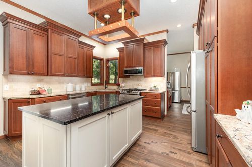 17128 Jonquil Ave, Lakeville, MN, 55044-9587 | Card Image