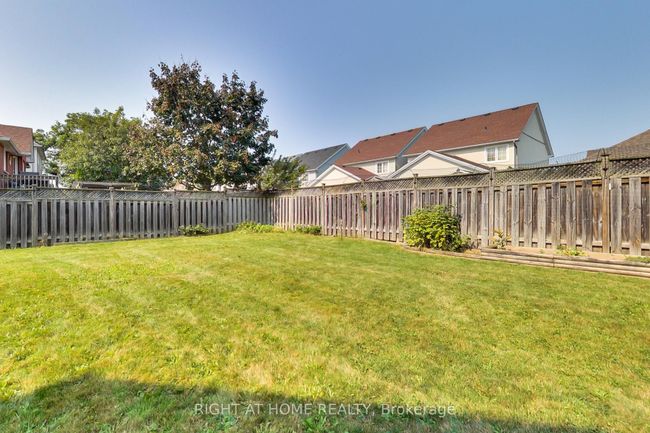 1112 Booth Ave, House other with 4 bedrooms, 4 bathrooms and 2 parking in Innisfil ON | Image 29