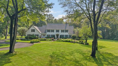 19 Father Peters Ln, New Canaan, CT, 06840-2214 | Card Image