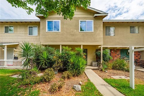 644 E Lee Pl, Azusa, CA, 91702 | Card Image