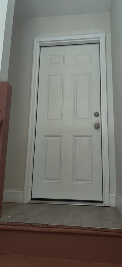 apt-2-123 Burnett St, Providence, RI, 02907-2990 | Card Image