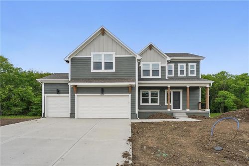 351 Sw Chavis Drive, Blue Springs, MO, 64064 | Card Image