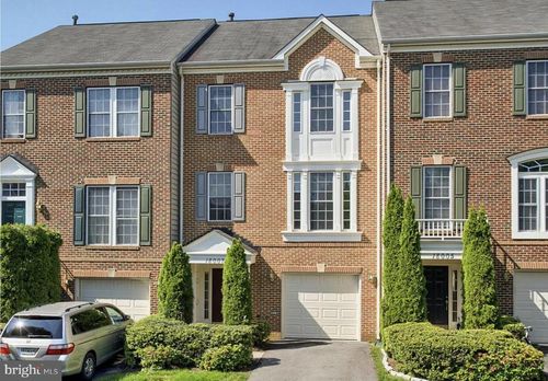 18007 Foxworth Ct, GERMANTOWN, MD, 20874-2267 | Card Image