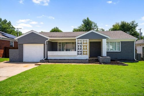 2647 Vandalia Ave, Tulsa, OK, 74114-4848 | Card Image