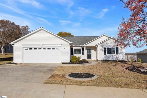 207 Milstead Way, Greenville, SC, 29615-5330 | Card Image