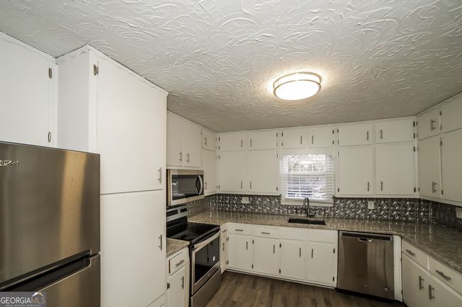 1866 Broadwell St Sw, House other with 3 bedrooms, 2 bathrooms and null parking in Atlanta GA | Image 5
