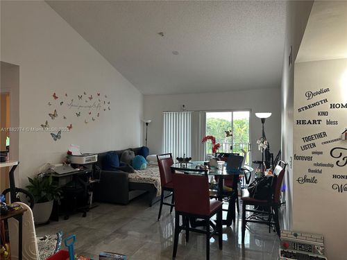 apt-304-12124 Saint Andrews Pl, Miramar, FL, 33025-0703 | Card Image