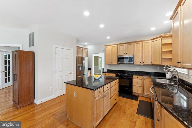 6422 View Ct, House other with 5 bedrooms, 4 bathrooms and null parking in Broad Run VA | Image 8