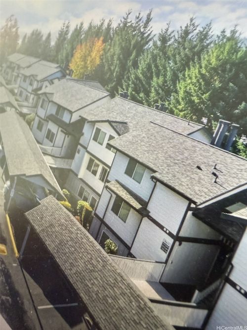 20v-572 Mananai Pl, Honolulu, HI, 96818-5319 | Card Image