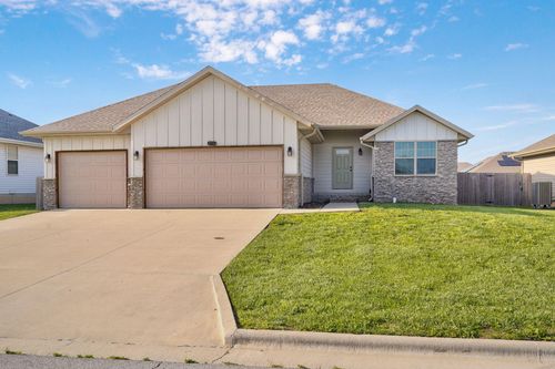 5627 W Mangrove Street, Springfield, MO, 65802 | Card Image