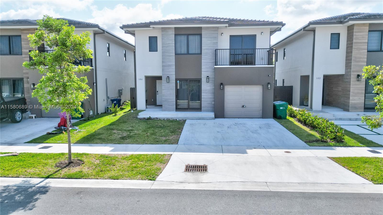 11th Ct, Florida City, FL 33034