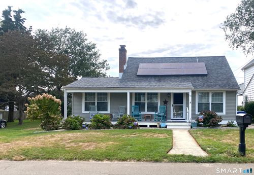 16 Hammock Pkwy, Clinton, CT, 06413-2305 | Card Image