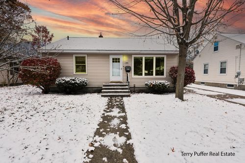 506 Straley St, North Muskegon, MI, 49445-3246 | Card Image