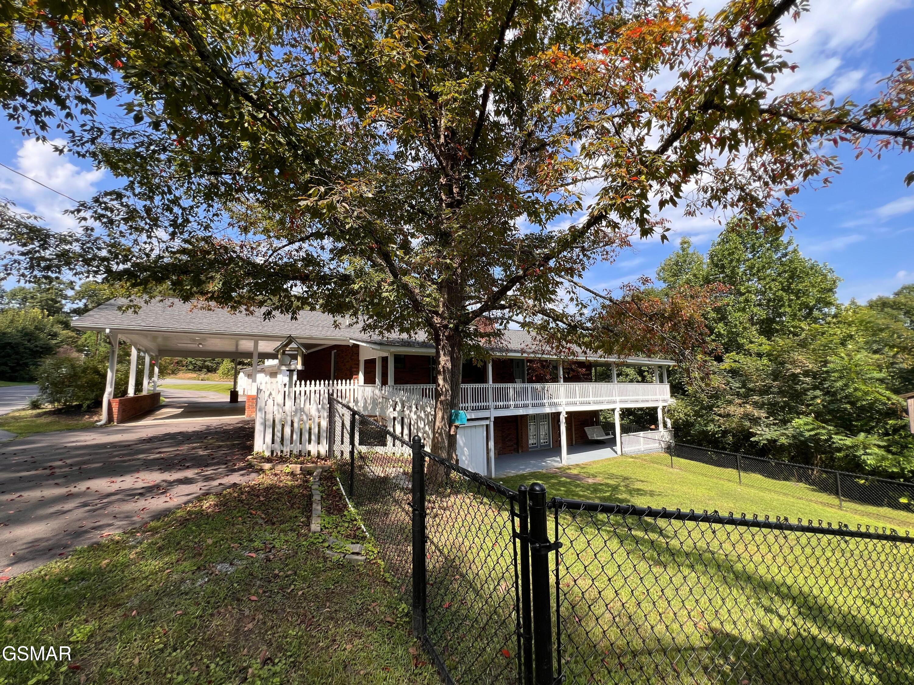 2531 Highland Park Dr, For Sale in Pigeon Forge - eXp Realty