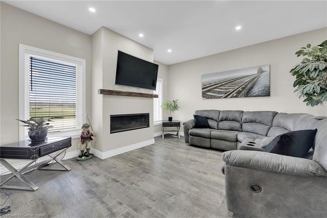 4 Humming Bird Lane, House other with 3 bedrooms, 2 bathrooms and 12 parking in Selkirk ON | Image 7