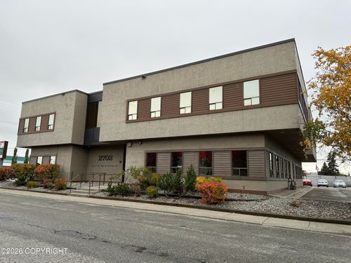 2702 Gambell Street, Anchorage, AK, 99503 | Card Image