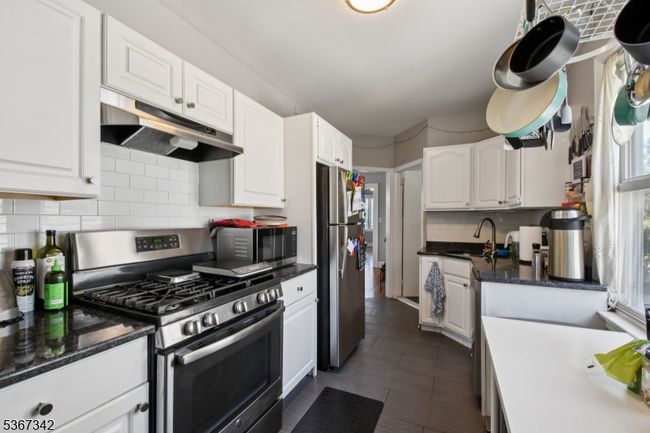 99 E Passaic Ave, Home with 4 bedrooms, 2 bathrooms and null parking in Bloomfield NJ | Image 27