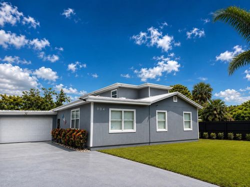 904 Summer St, Lake Worth, FL, 33461-3049 | Card Image